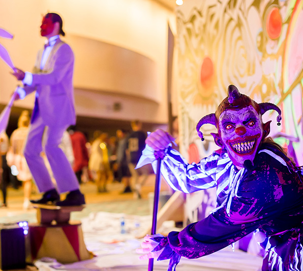 Jawbreaker Carnival Performers